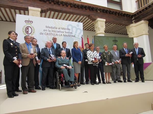 Homenajeados con medallas 2015 